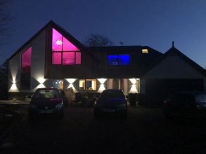 house builder kingswood surrey