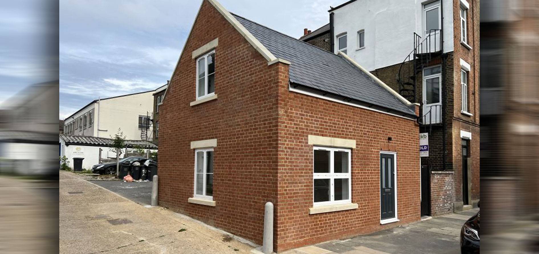 Builder Mitcham